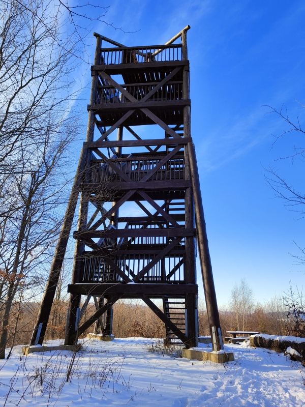 Wieża widokowa na górze Dłużek